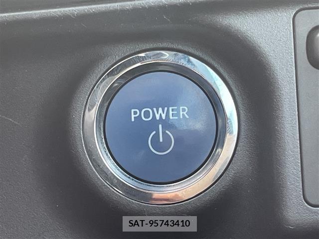 Toyota AQUA 2013 8705763-21