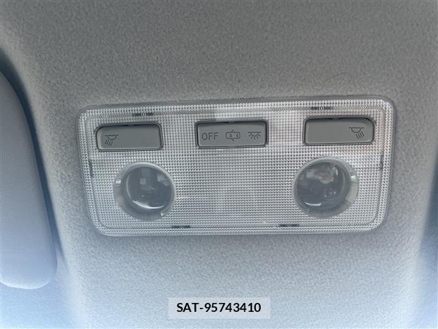 Toyota AQUA 2013 8705763-22