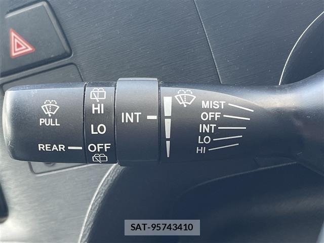 Toyota AQUA 2013 8705763-7
