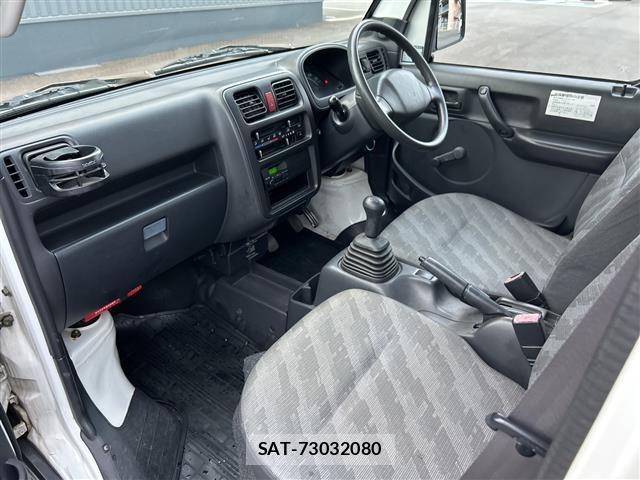 Suzuki CARRY TRUCK 2002 8933729-2