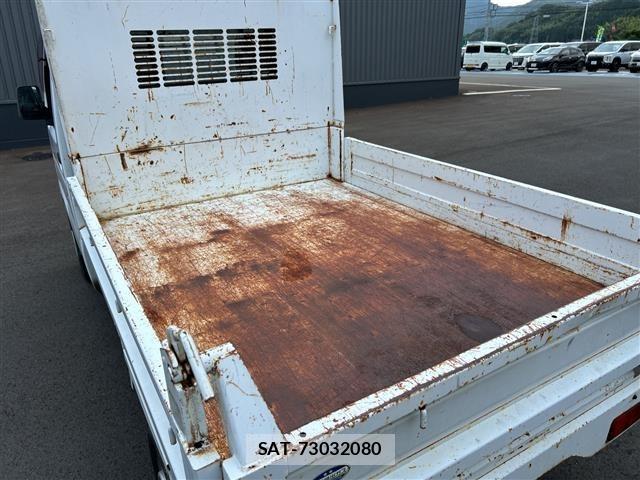 Suzuki CARRY TRUCK 2002 8933729-5