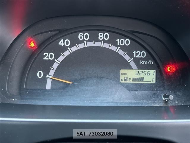 Suzuki CARRY TRUCK 2002 8933729-7