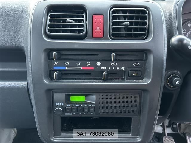 Suzuki CARRY TRUCK 2002 8933729-9