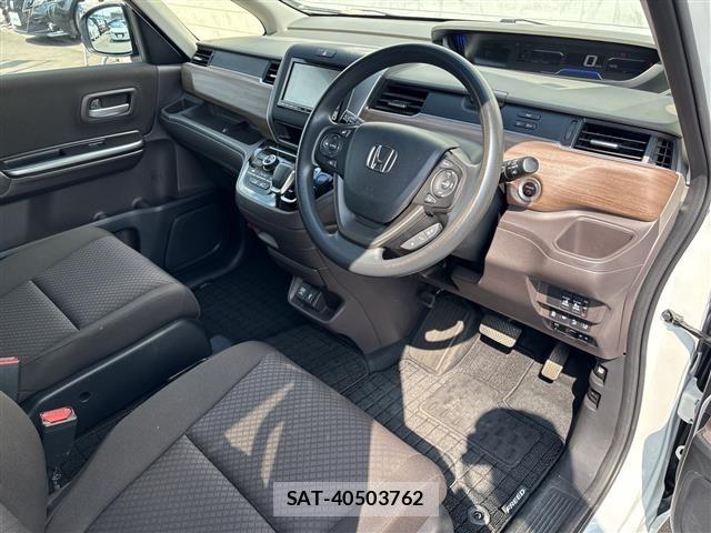 Honda FREED 2022 8684682-21