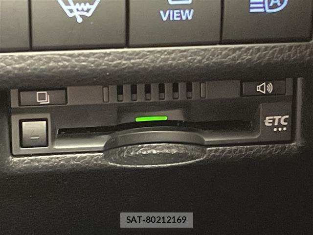 Toyota RAV4 2021 8709458-19