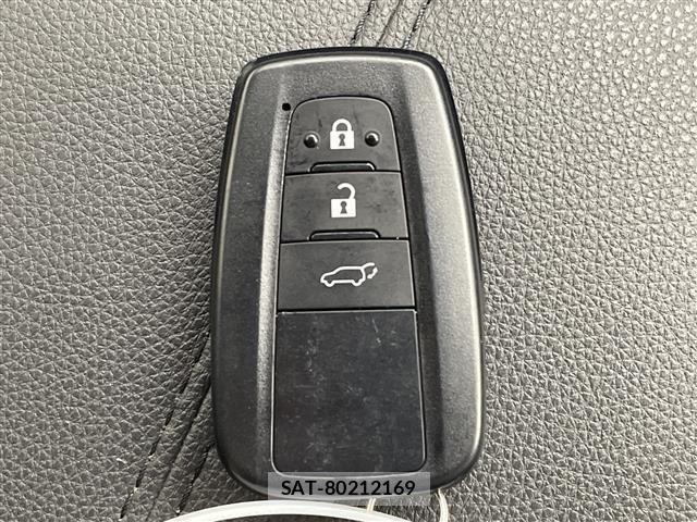 Toyota RAV4 2021 8709458-21