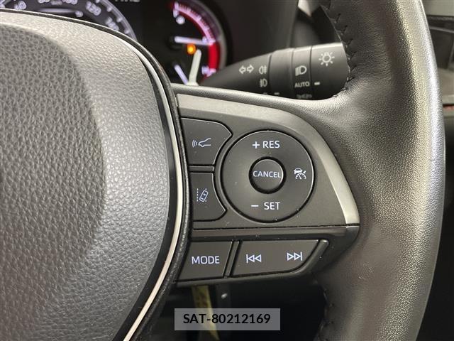 Toyota RAV4 2021 8709458-5