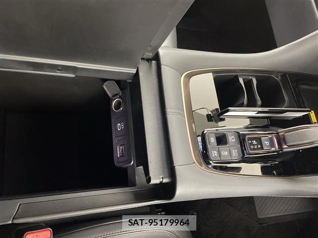 Toyota VELLFIRE 2024 8905322-2