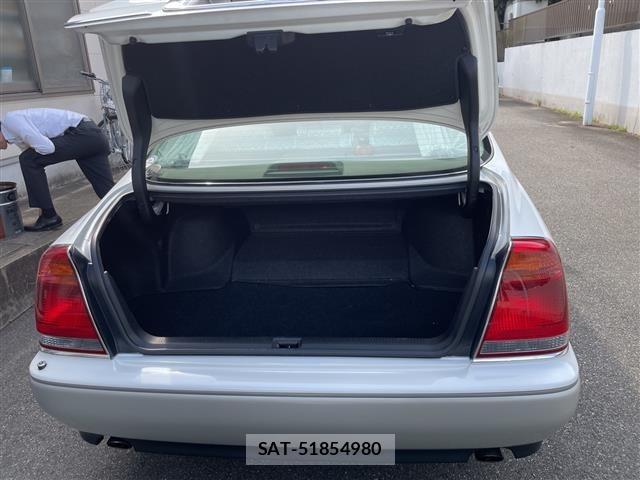 Toyota CROWN MAJESTA 1999 8680762-7