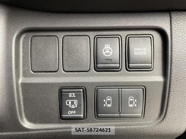 Nissan SERENA 2019 8927628-18