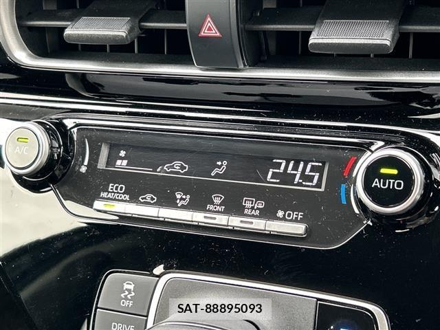 Toyota AQUA 2023 8948730-11