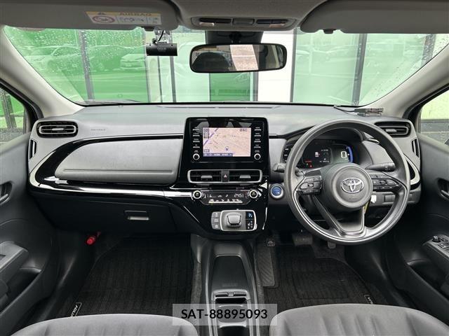 Toyota AQUA 2023 8948730-14