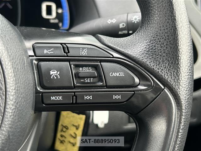 Toyota AQUA 2023 8948730-7