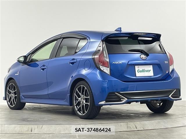 Toyota AQUA 2018 8705771-22