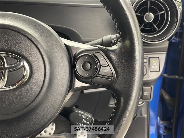 Toyota AQUA 2018 8705771-7