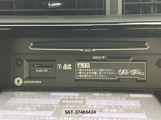 Toyota AQUA 2018 8705771-9
