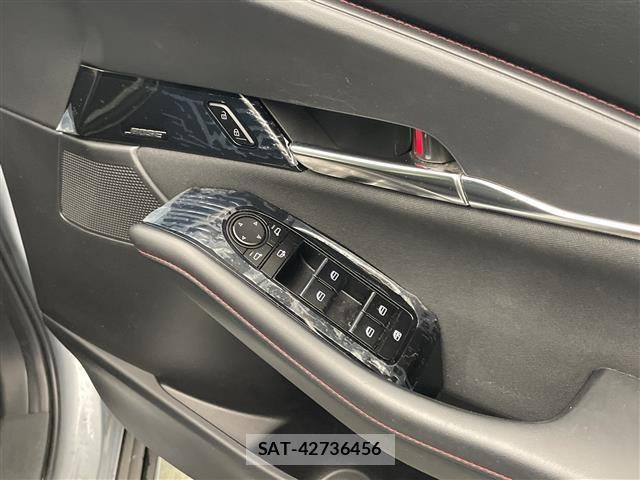 Mazda CX-30 2022 8930638-11
