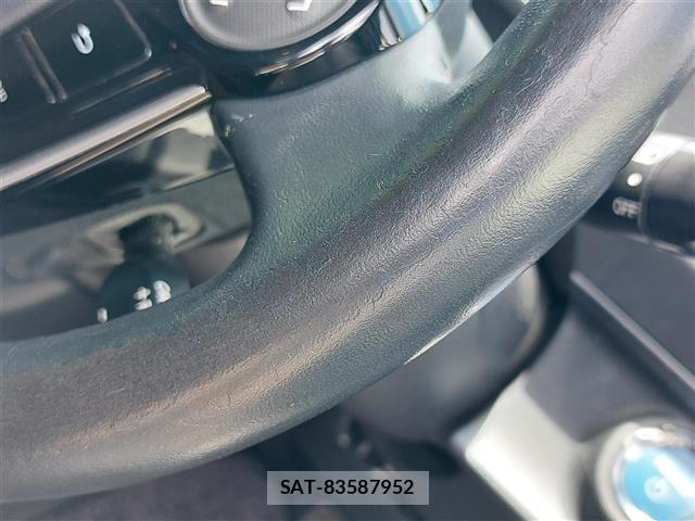 Toyota AQUA 2017 8705772-18