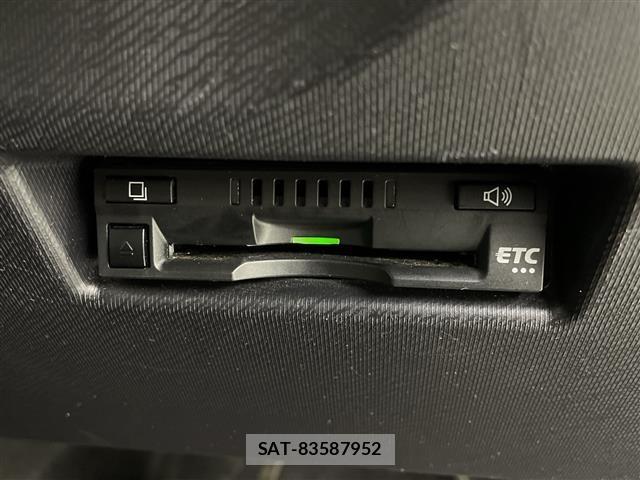 Toyota AQUA 2017 8705772-2