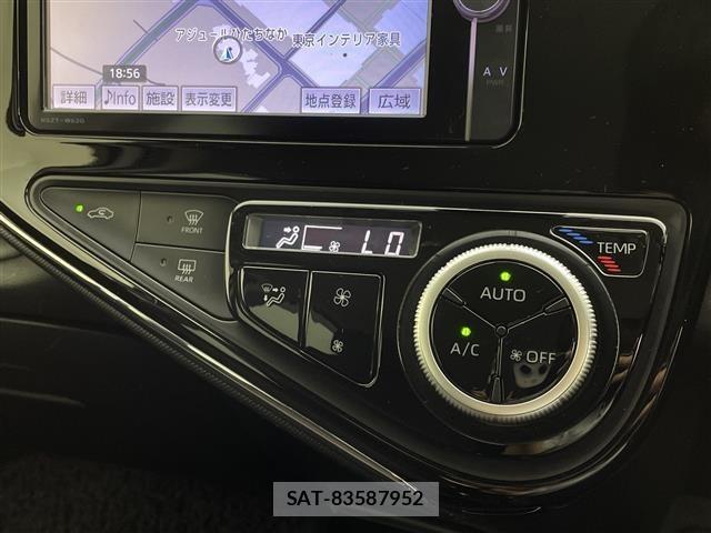 Toyota AQUA 2017 8705772-24