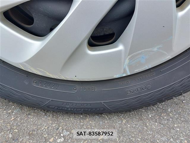 Toyota AQUA 2017 8705772-7