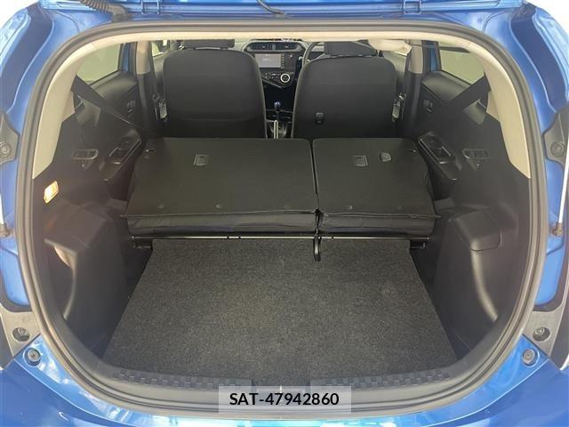 Toyota AQUA 2017 8705773-2