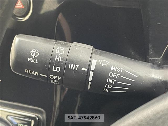 Toyota AQUA 2017 8705773-21