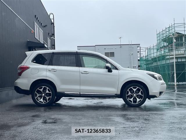 Subaru FORESTER 2013 8898302-11