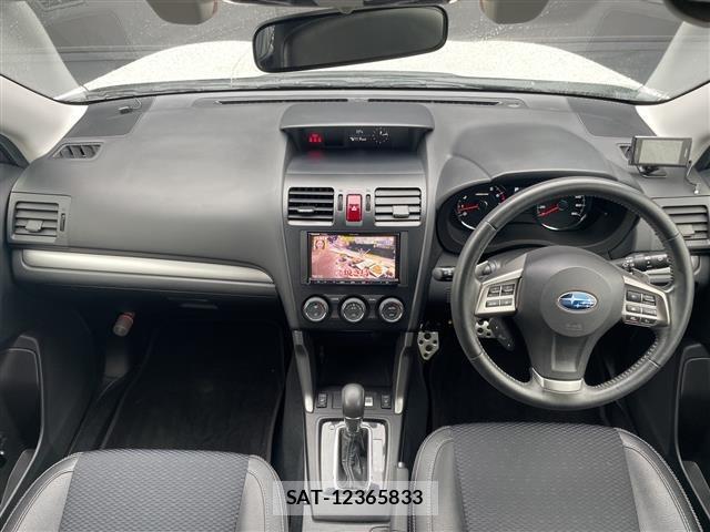 Subaru FORESTER 2013 8898302-6