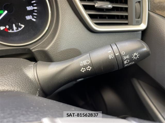 Nissan X-TRAIL 2016 8929719-10