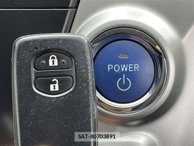 Toyota PRIUS 2013 8938670-12
