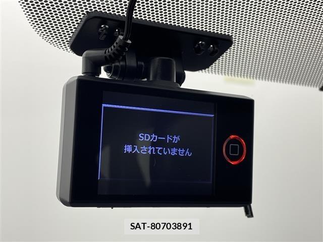 Toyota PRIUS 2013 8938670-17