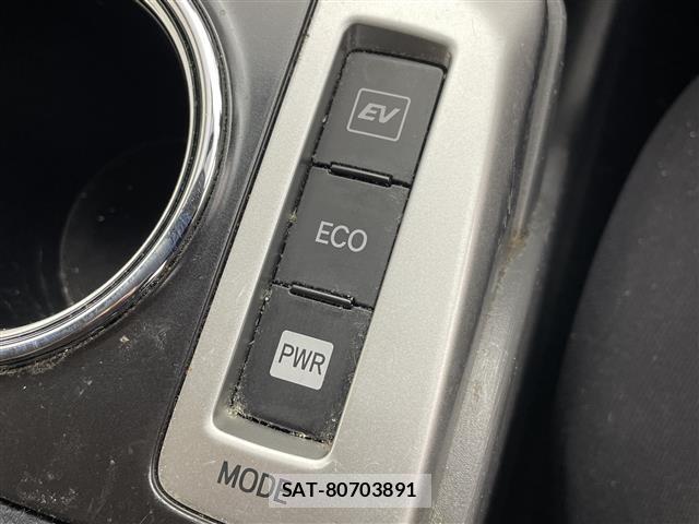 Toyota PRIUS 2013 8938670-22