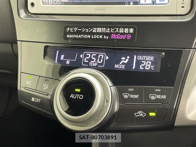 Toyota PRIUS 2013 8938670-9