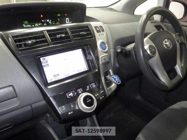 Toyota PRIUS 2014 8772589-3