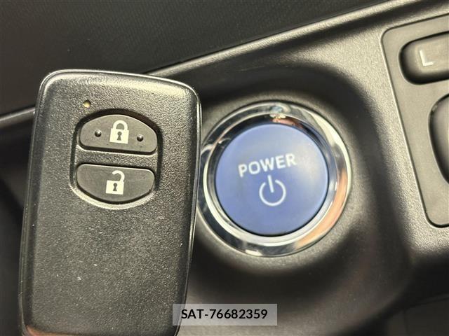 Toyota AQUA 2019 8705777-1