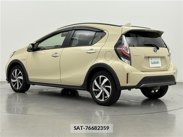 Toyota AQUA 2019 8705777-14