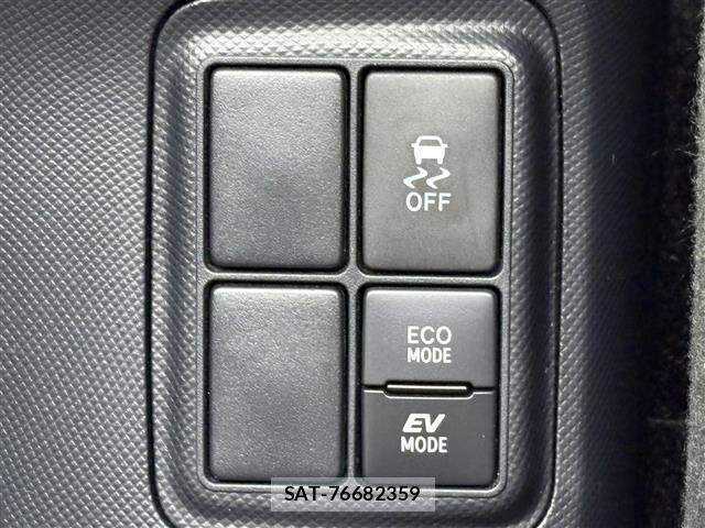 Toyota AQUA 2019 8705777-2
