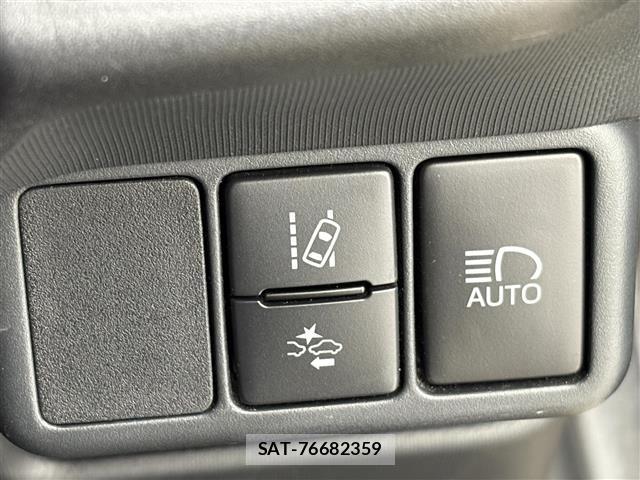 Toyota AQUA 2019 8705777-5