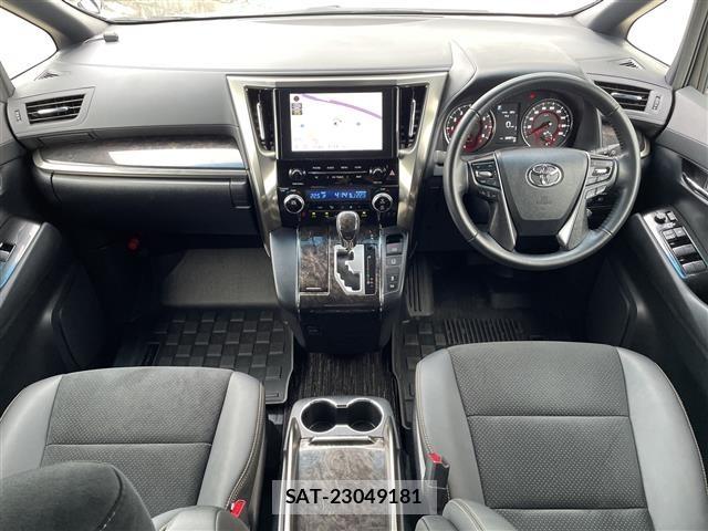 Toyota VELLFIRE 2021 8905340-18