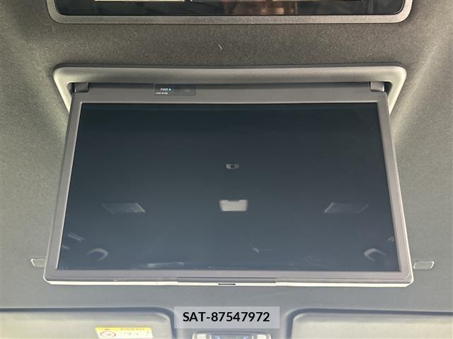 Toyota NOAH 2023 8683575-18