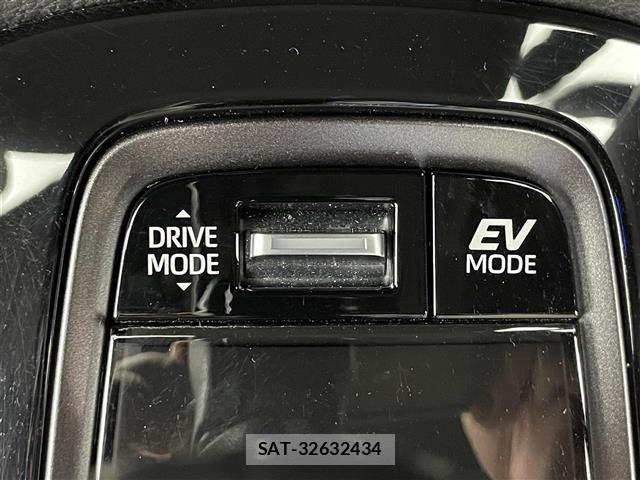 Toyota COROLLA TOURING 2019 8909811-12