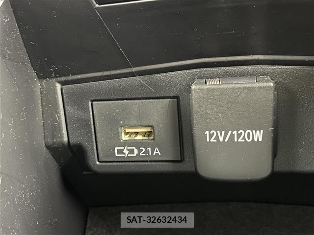 Toyota COROLLA TOURING 2019 8909811-2