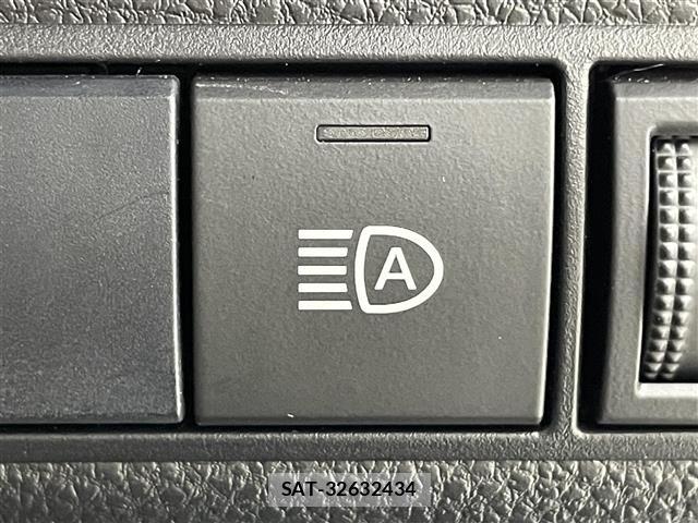 Toyota COROLLA TOURING 2019 8909811-9