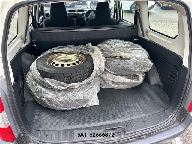 Toyota PROBOX VAN 2018 8862661-2