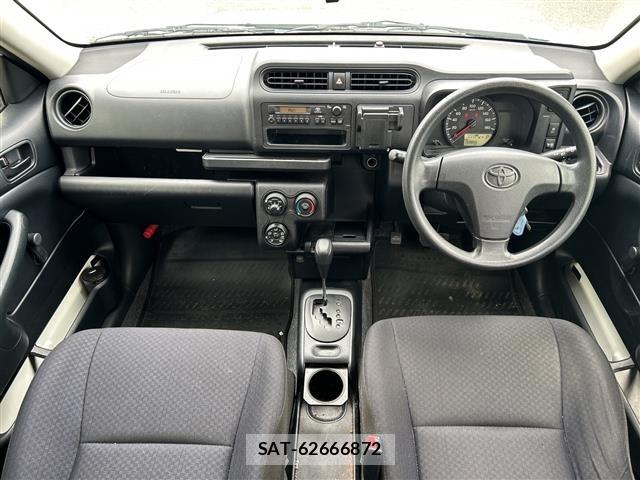 Toyota PROBOX VAN 2018 8862661-6