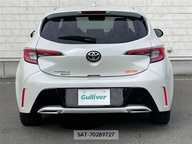 Toyota COROLLA SPORT 2021 8889352-1