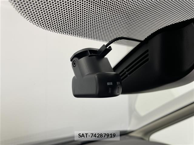 Nissan SERENA 2021 8927654-1