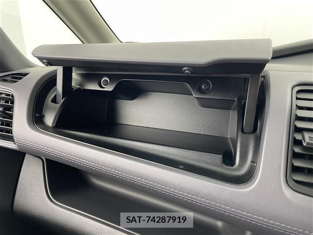 Nissan SERENA 2021 8927654-2