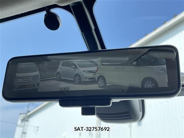 Nissan SERENA 2017 8927672-18